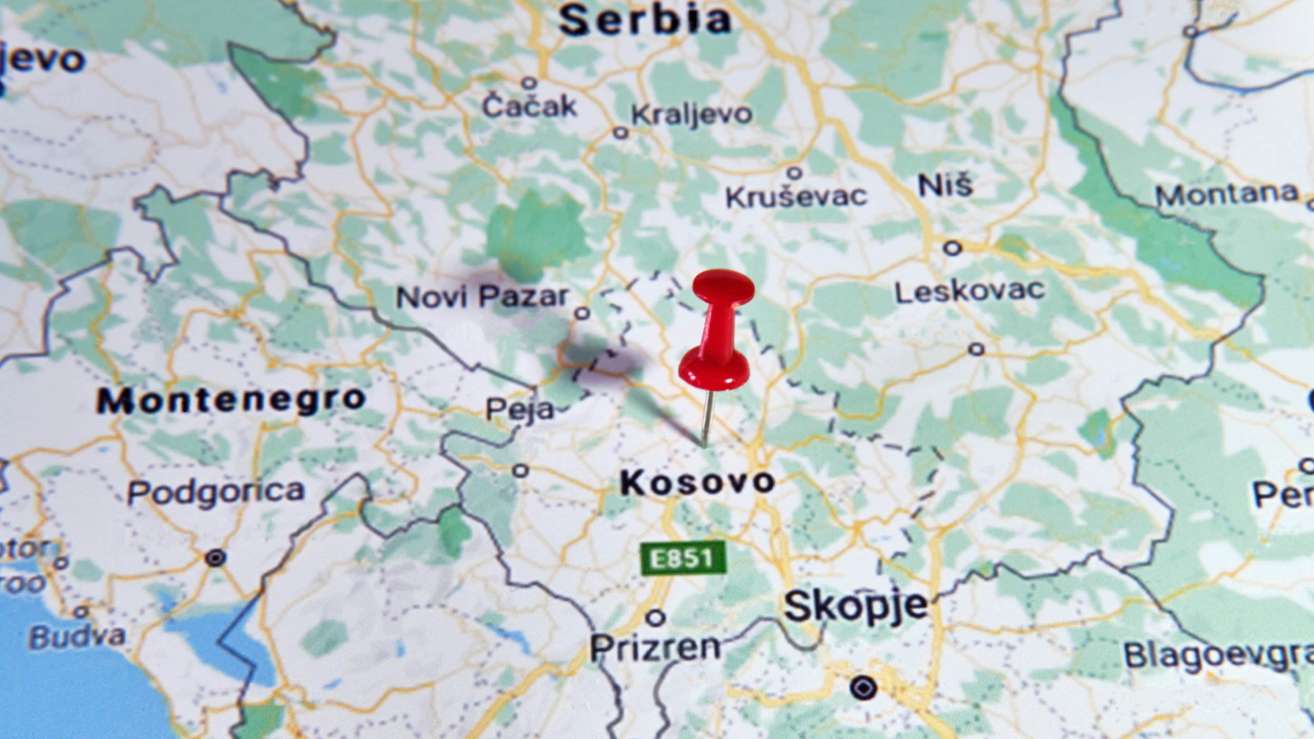 Какой час в сербии. Сербия с картой!. Белград и Косово на карте. Граница Сербии и Косово на карте.